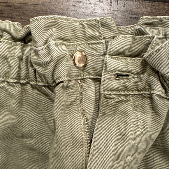Zara paper bag jeans with pretty details - Picture 3 of 5